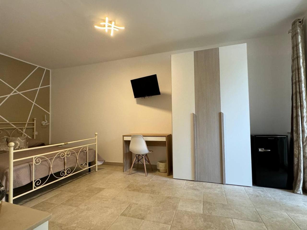Allivigne Rooms & Pool 滨海波利尼亚诺 外观 照片