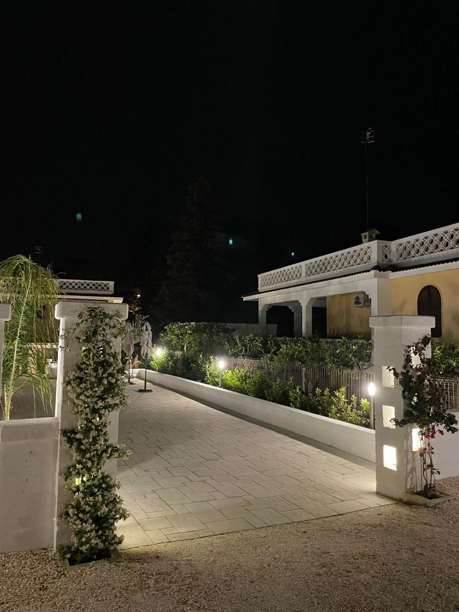 Allivigne Rooms & Pool 滨海波利尼亚诺 外观 照片