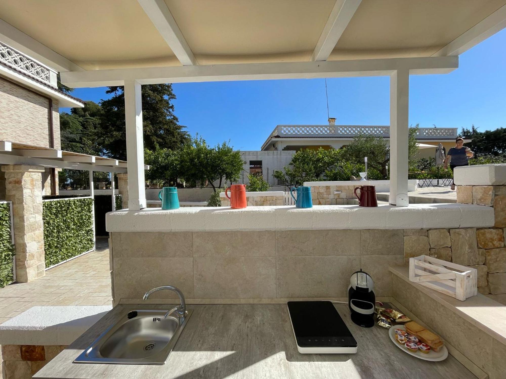 Allivigne Rooms & Pool 滨海波利尼亚诺 外观 照片